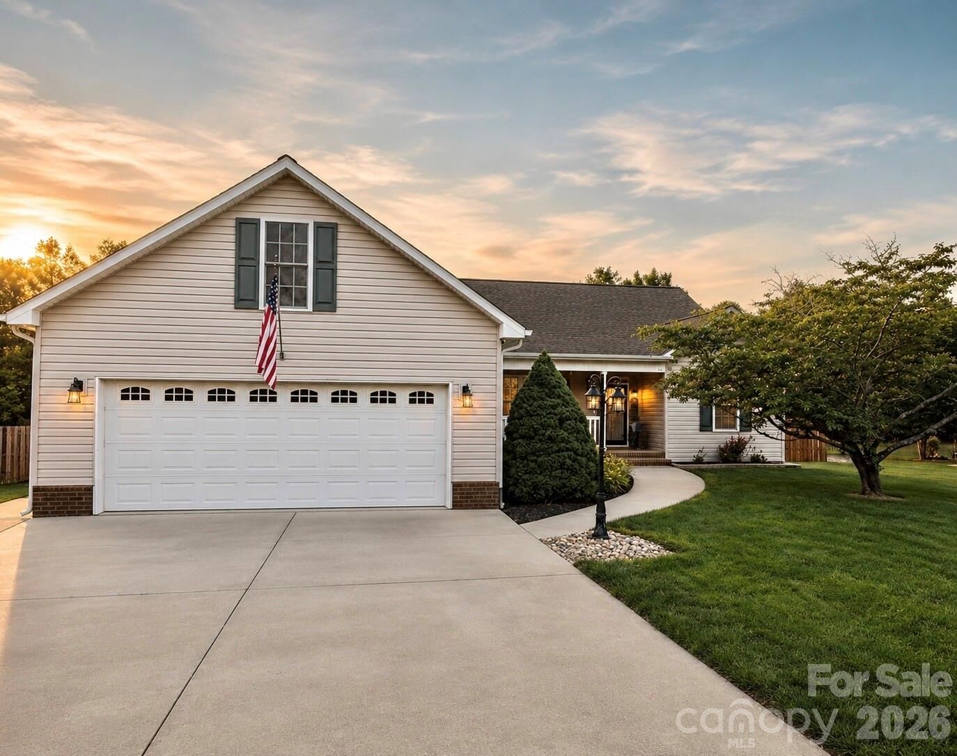 Property Photo:  5700 Aspiran Drive  NC 28609 