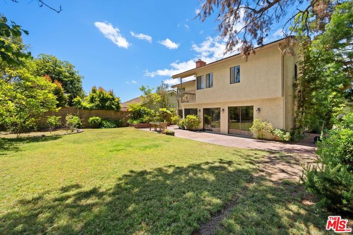 Property Photo:  1844 Michael Ln  CA 90272 