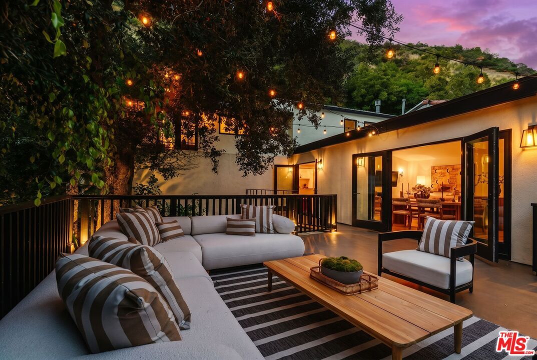 Property Photo:  9849 Portola Dr  CA 90210 