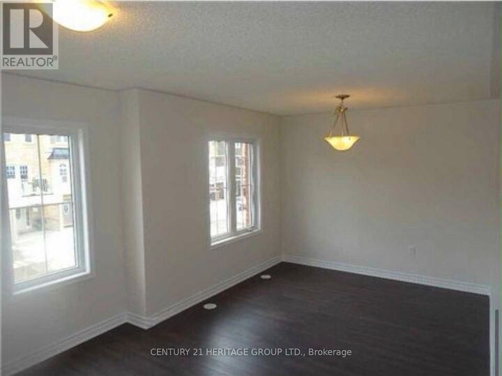 Property Photo: 20 Tight Court ON L9T 8S3