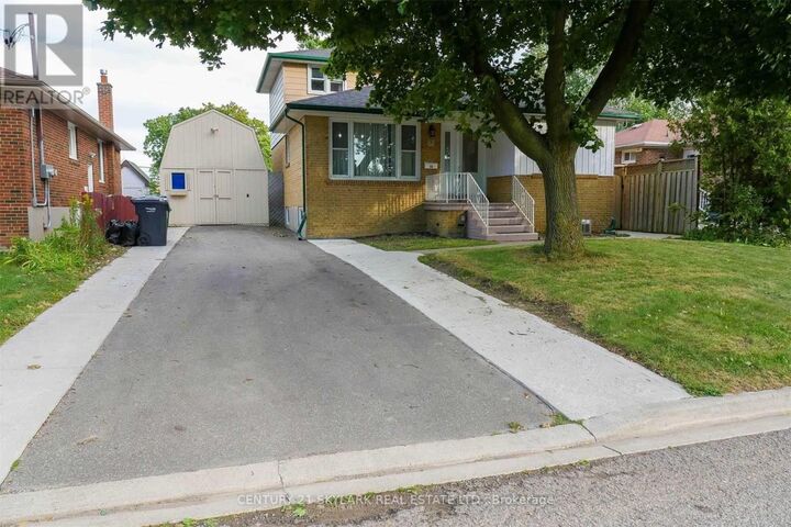Property Photo: 35 Cumberland Drive ON L6V 1W5