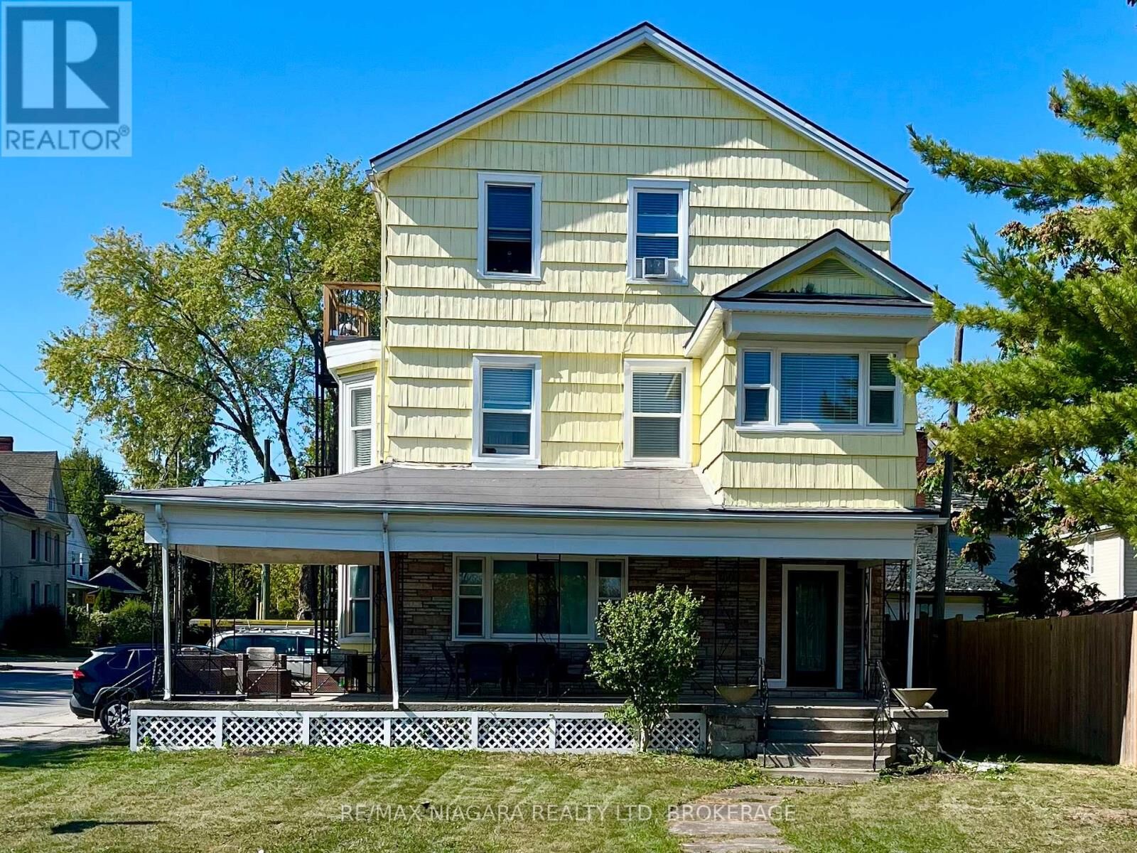 Property Photo:  4711 River Road Unit 2  ON L2E 3G2 