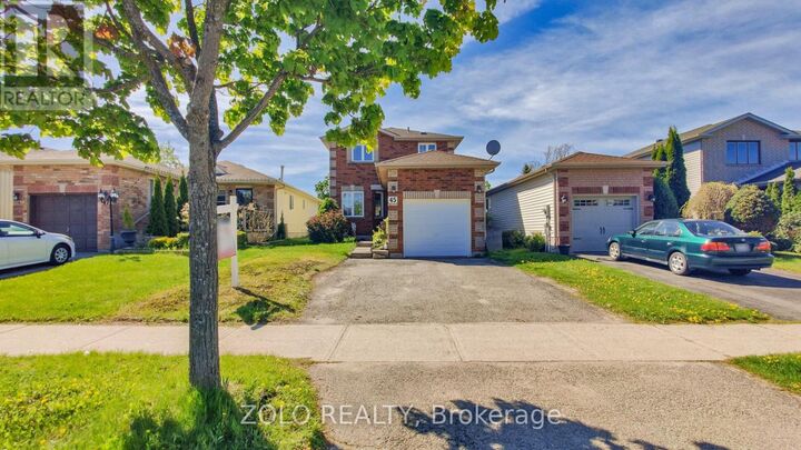 Property Photo:  45 Athabaska Road  ON L4N 8E8 