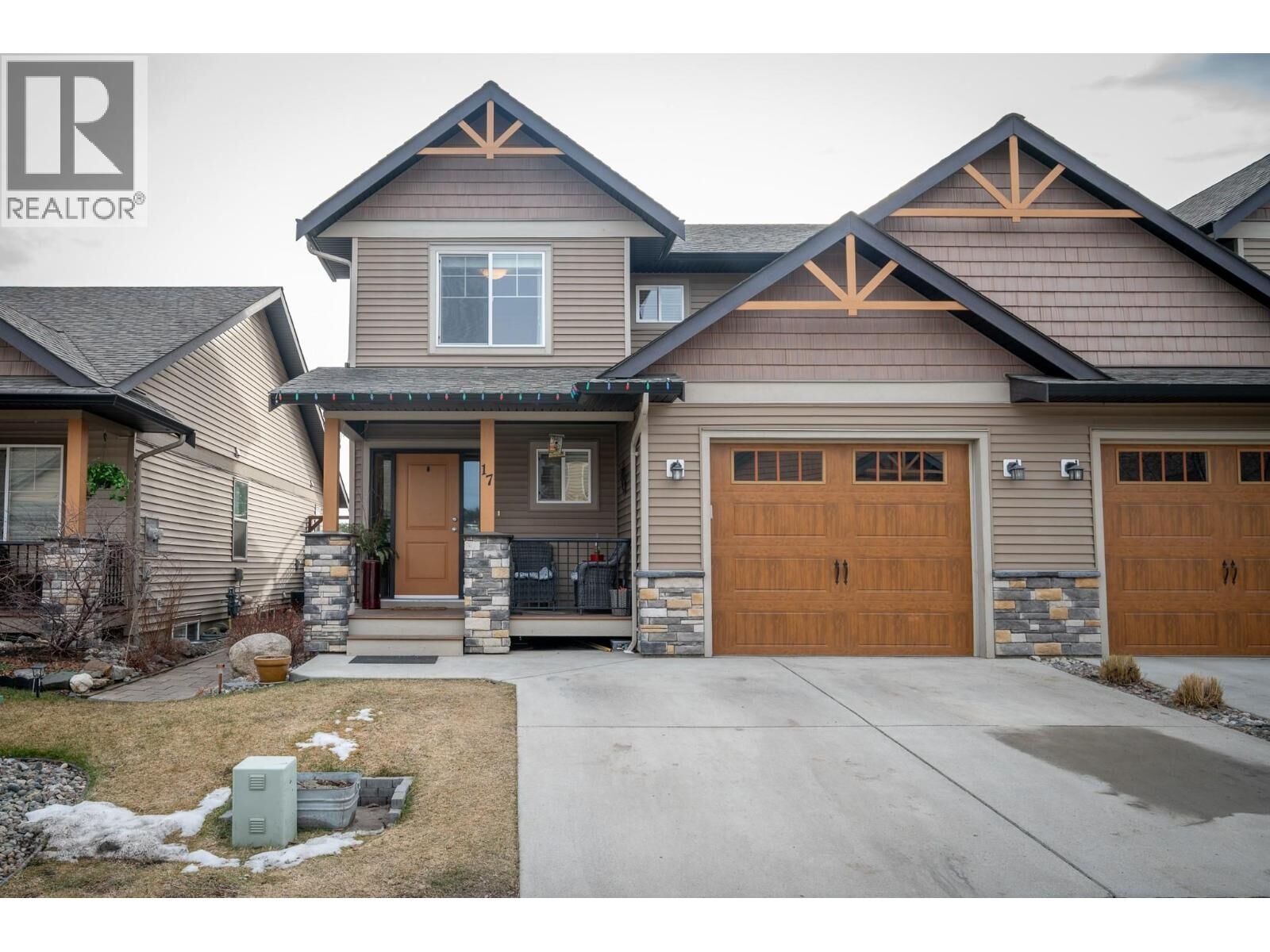 Property Photo:  3031 Westsyde Road 17  BC V2B 0E4 