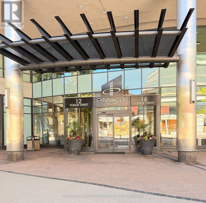 Property Photo: 12 Yonge Street 704 ON M5E 1R4