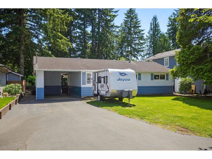 Property Photo:  34458 Kent Avenue  BC V2S 2W8 