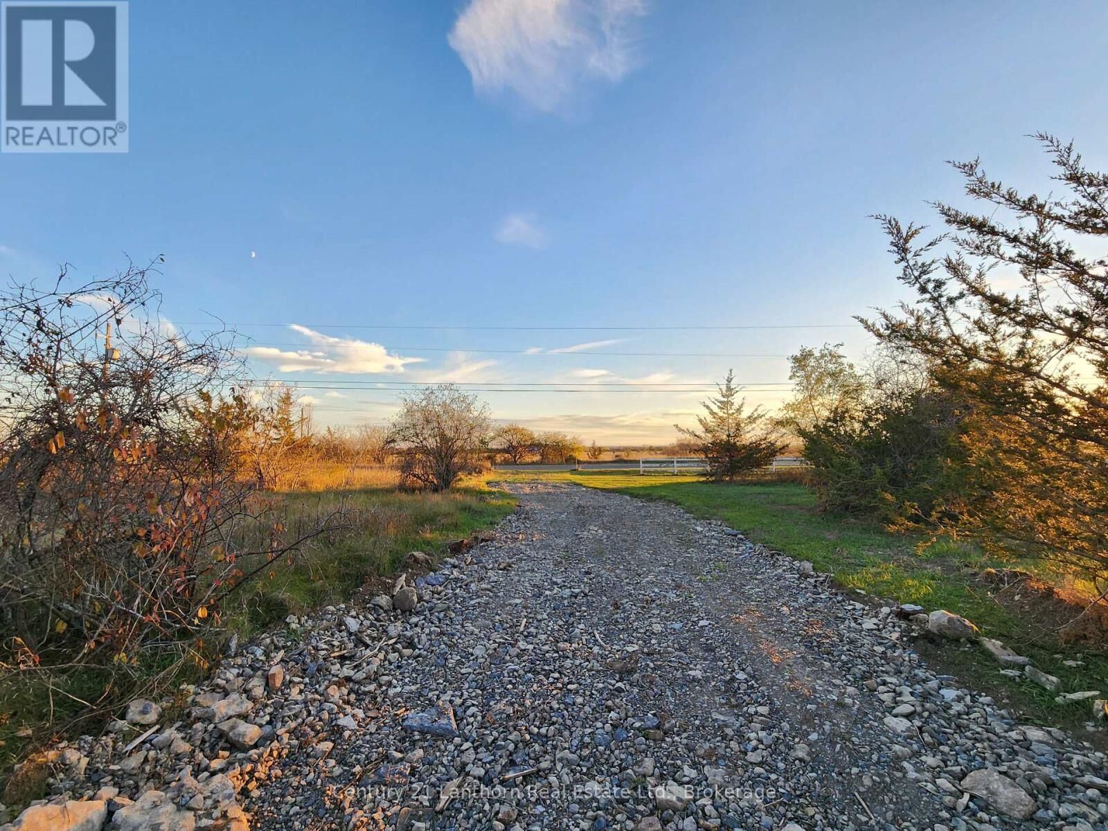 Property Photo:  2010 County Road 1 Road  ON K0K 1G0 