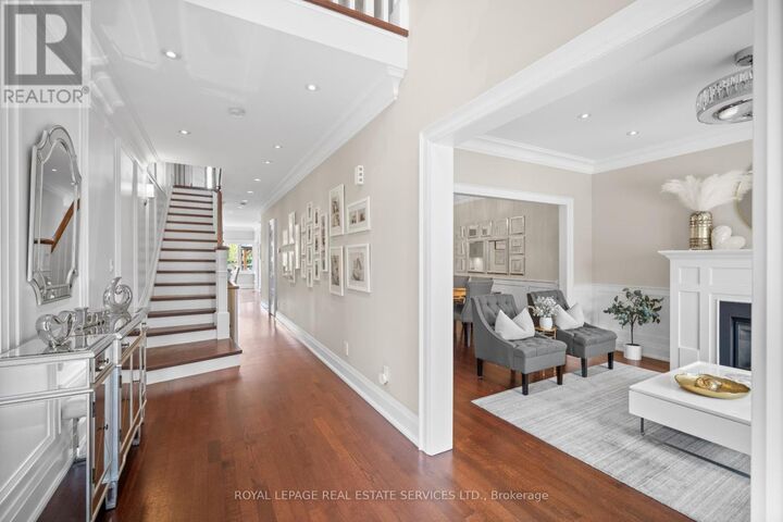 Property Photo:  3 Donnybrook Lane  ON M9A 2V2 