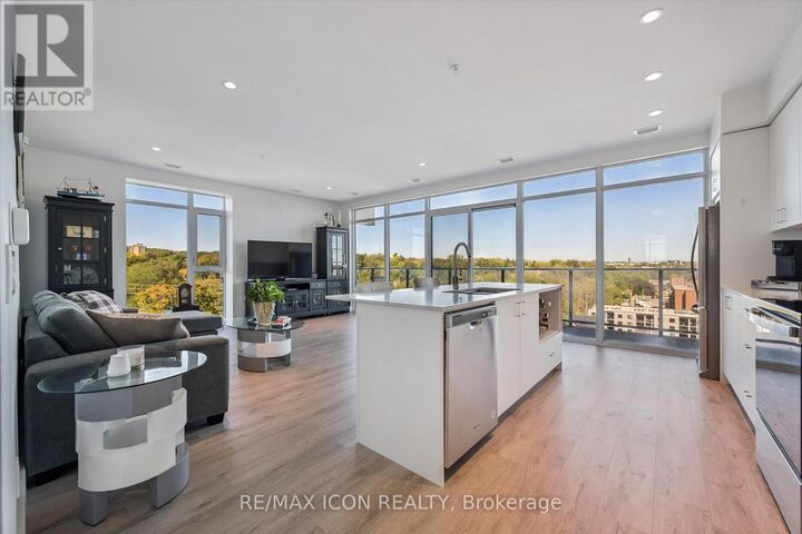 Photo de la propriété:  15 Glebe Street 902  ON N1S 2L8 