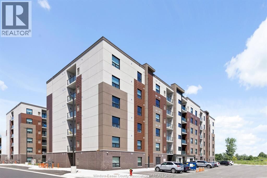 Property Photo:  728 Brownstone 506  ON N9K 0C4 