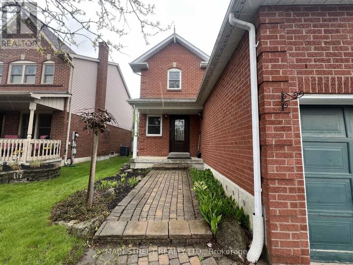 Property Photo: 14 Ailsa Drive ON L4P 3N5