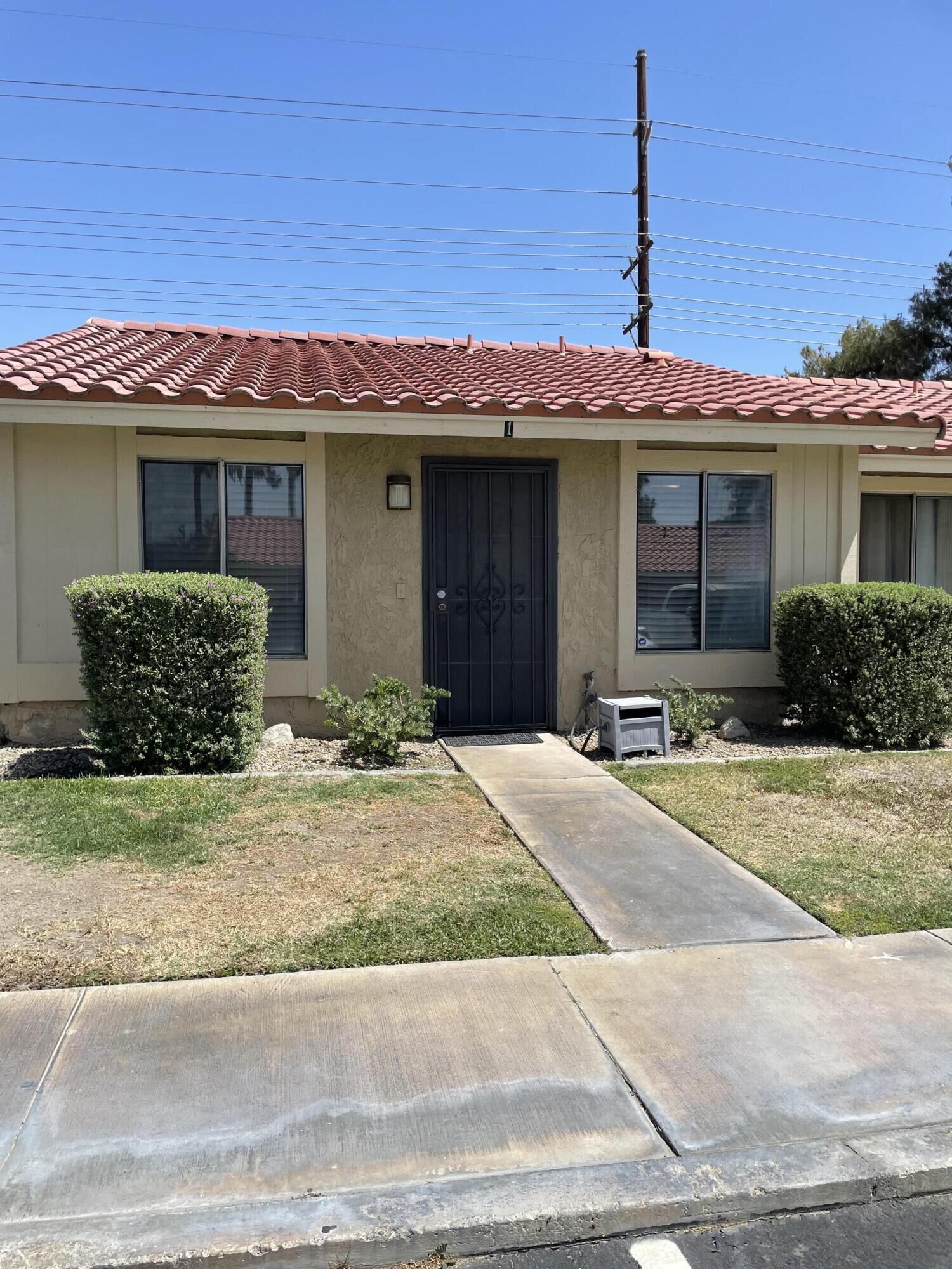 Property Photo:  82567 Avenue 48 1  CA 92201 