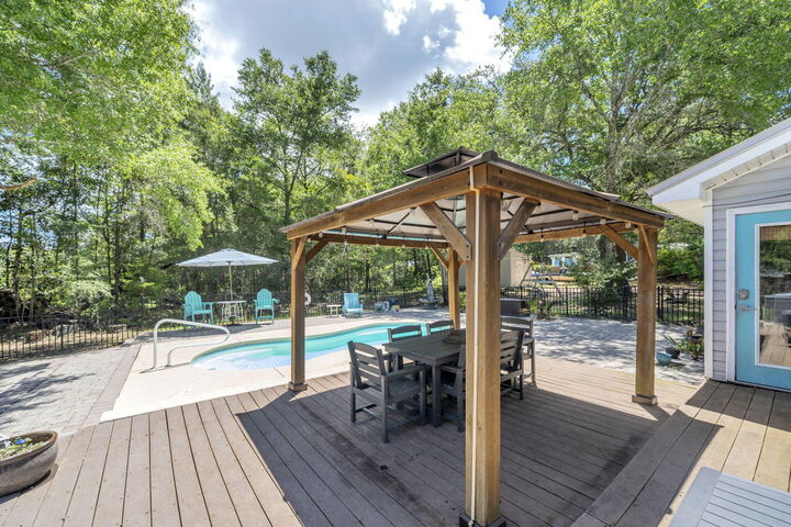 Property Photo:  316 Goodwin Creek Road  FL 32439 