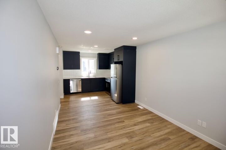 Property Photo:  8043 Cedric Mah Road NW Garage  AB T6W 4M9 