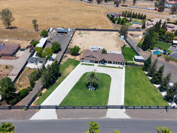 Property Photo:  7280 W Menlo Avenue  CA 93723 
