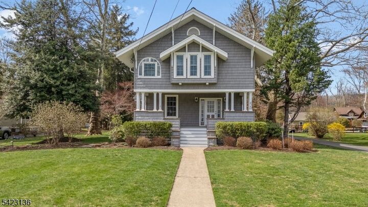 Property Photo:  420 Mountainview Ter  NJ 08812 
