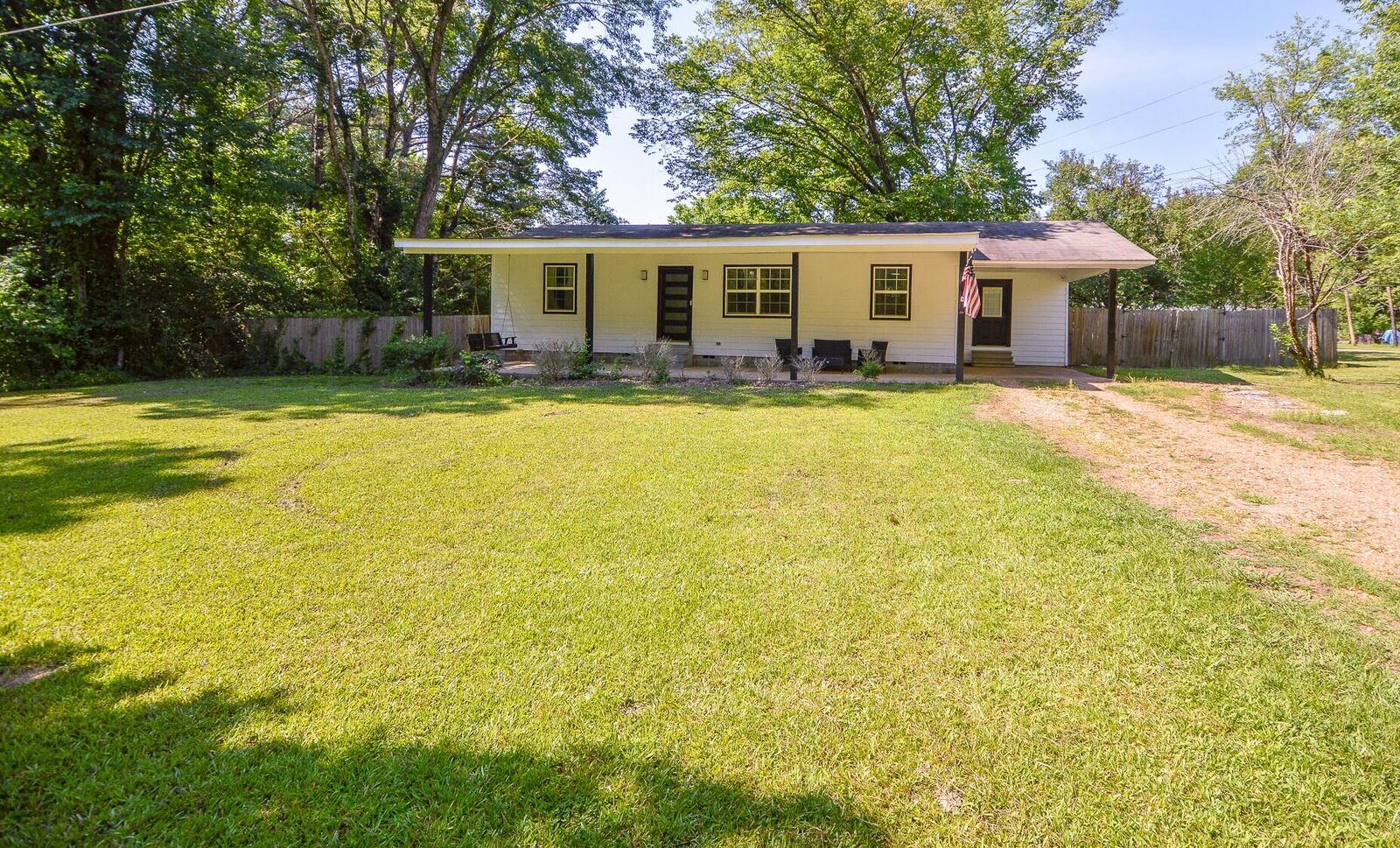 Property Photo:  1414 Self Creek Road  MS 39750 