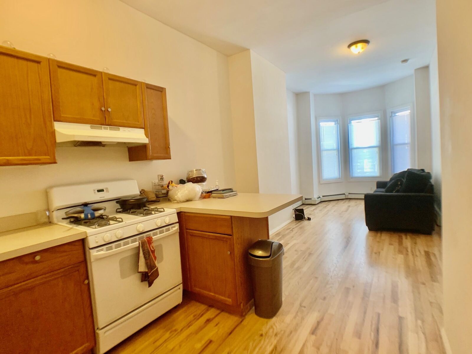 Property Photo:  78 Webster Ave 2R  NJ 07307 