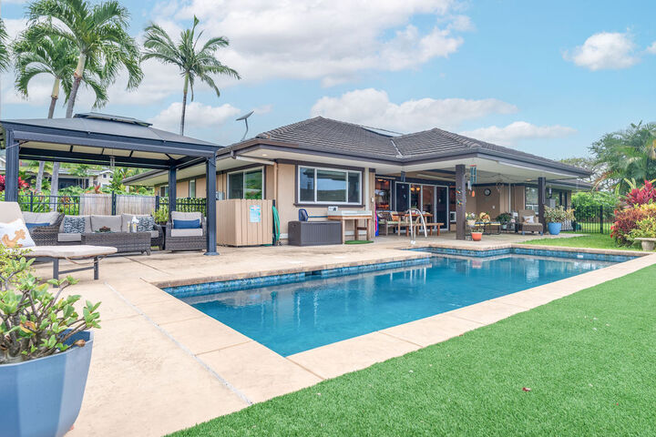 Property Photo:  75-5614-Q Hienaloli Rd  HI 96740 