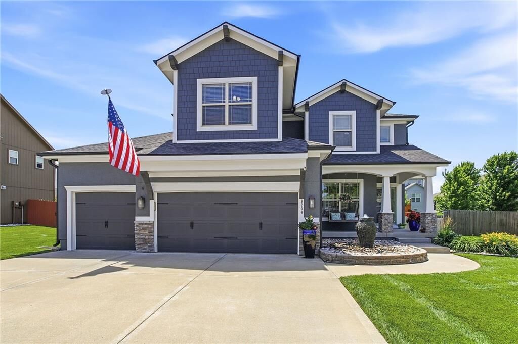 Property Photo:  8209 103rd Street  MO 64157 