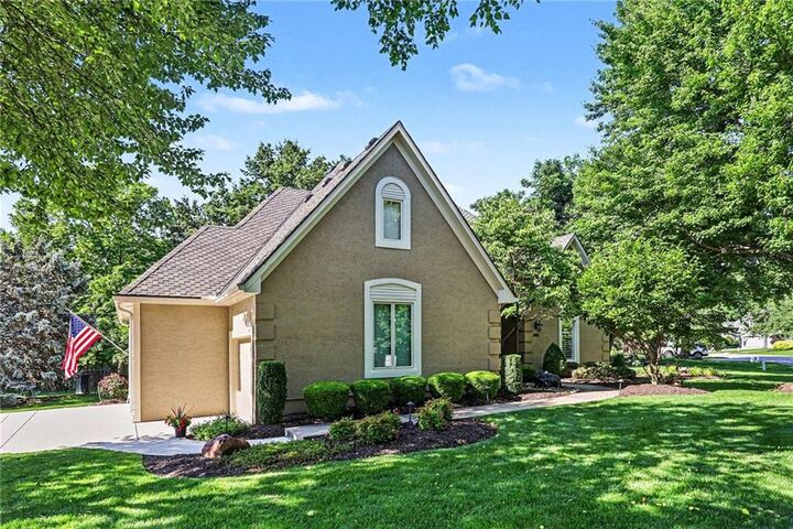 Property Photo: 14021 Hayes Street KS 66221