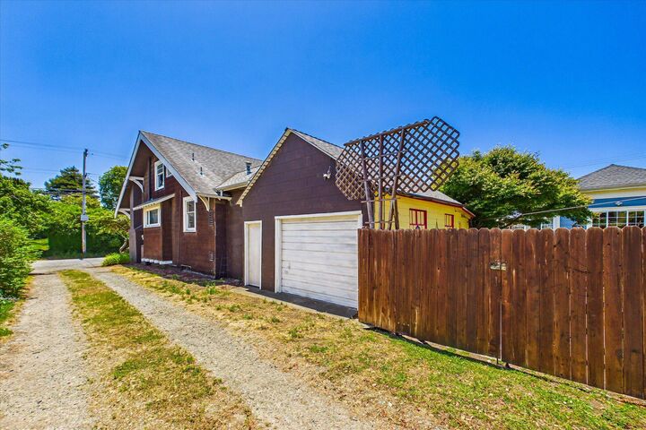 Property Photo:  1215 8th Street  CA 95501 