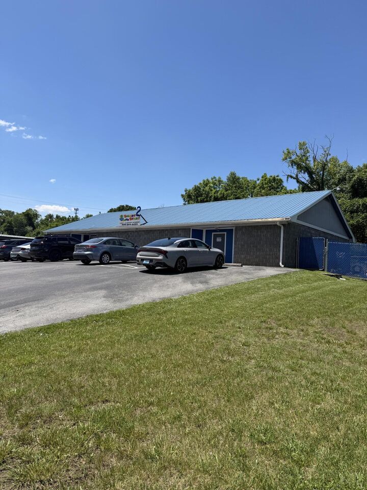 Property Photo:  601 N 15th Street  KY 40965 