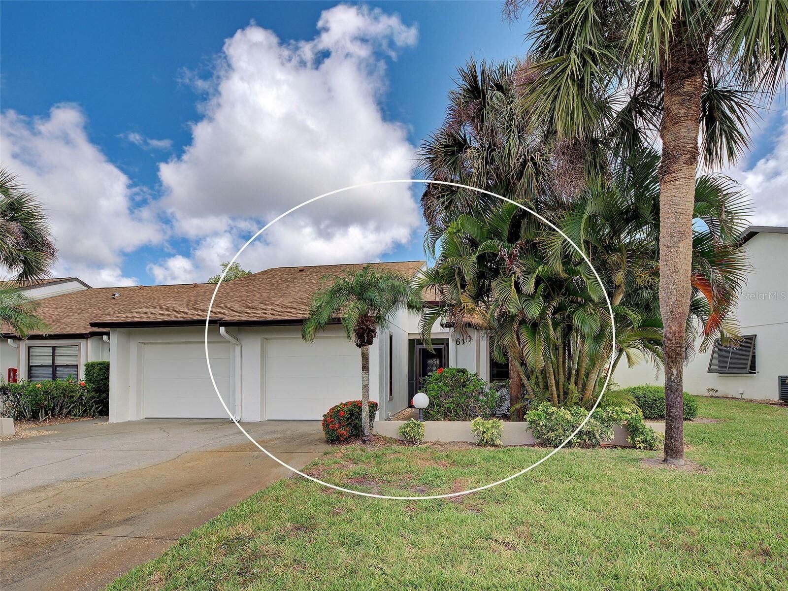 Property Photo:  1211 Capri Isles Boulevard 61  FL 34292 