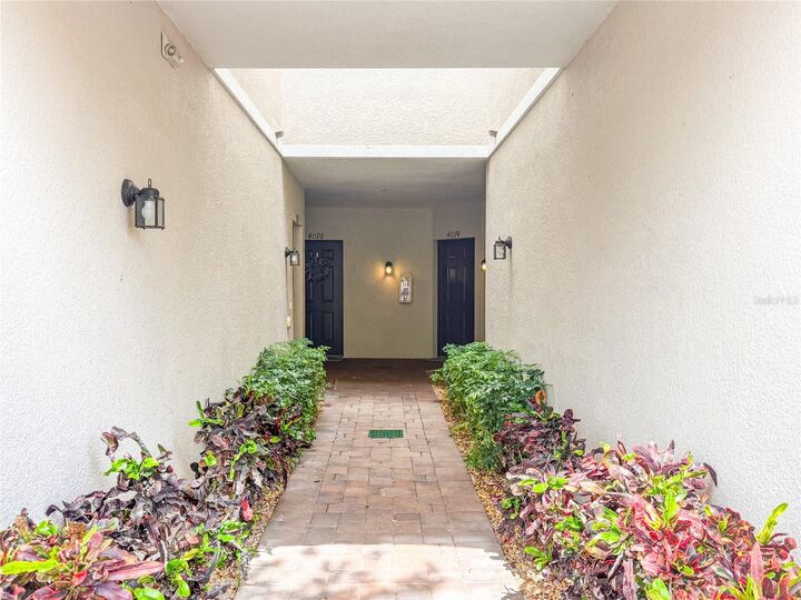 Property Photo:  4078 Overture Circle  FL 34209 