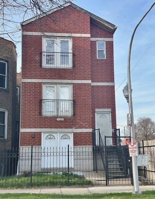Property Photo:  3000 W Flournoy Street 3  IL 60612 