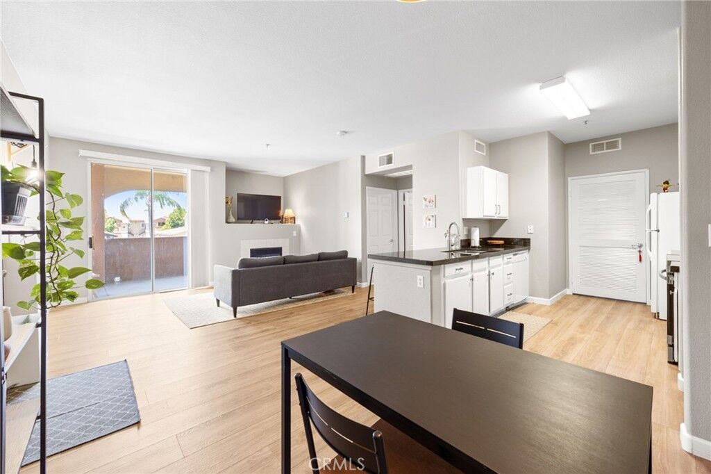Property Photo: 24909 Madison Ave 2823 CA 92562