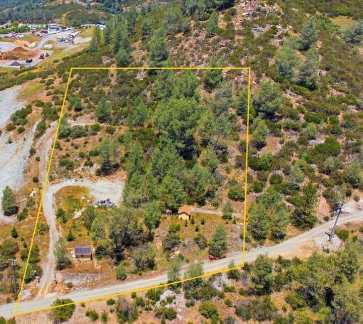 Property Photo: 4647 Summer Stream Lane CA 95667