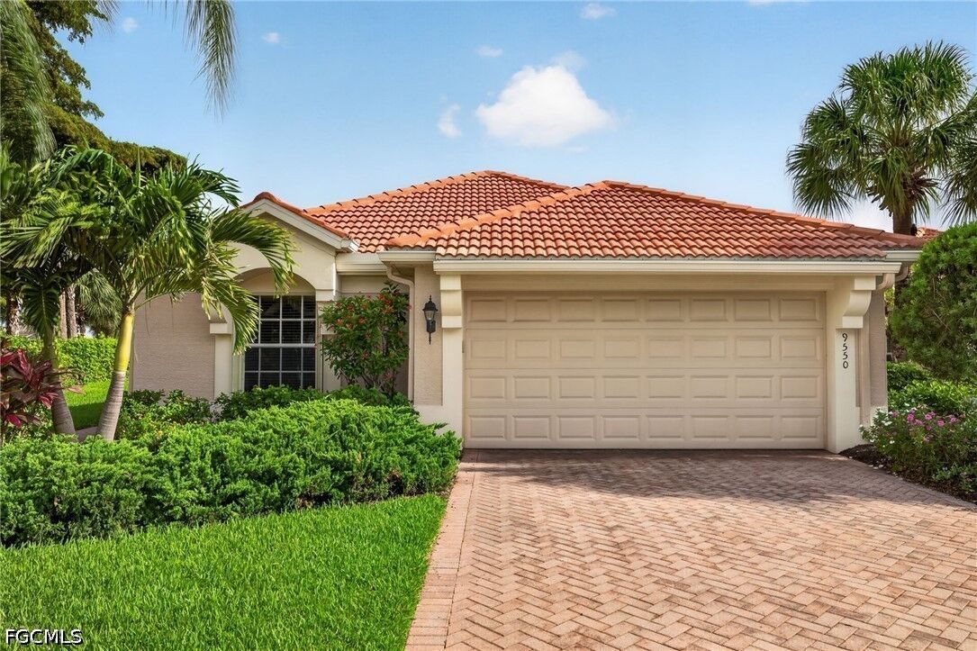 Property Photo:  9550 Hemingway Lane  FL 33913 