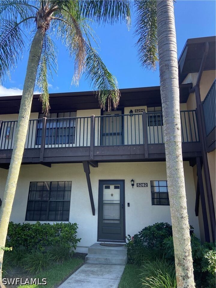 Property Photo: 5294 Treetops Drive I-203 FL 34113