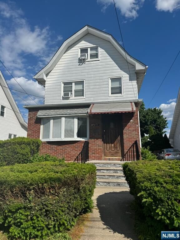 Property Photo: 330 Stuyvesant Avenue 1 NJ 07071