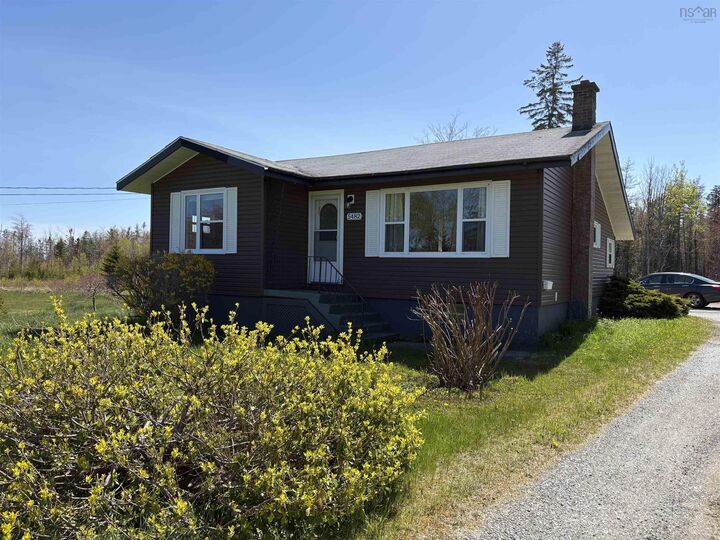 5482 Union Highway — photo 1