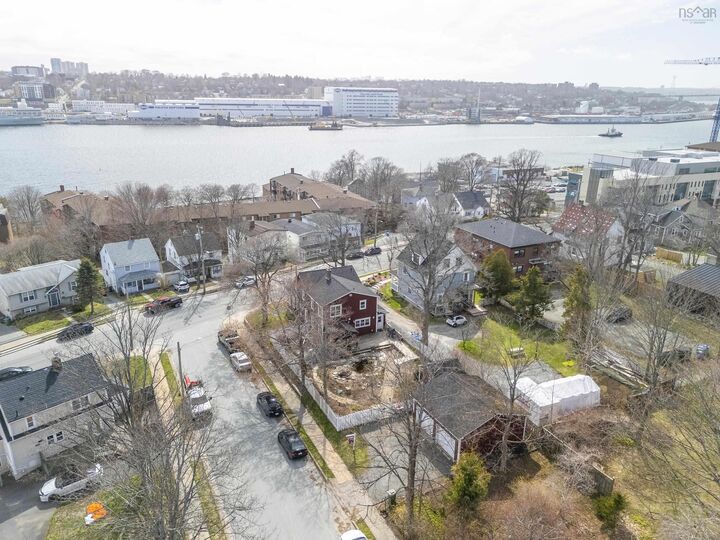 Property Photo:  212 Windmill Road  NS B3A 1G2 