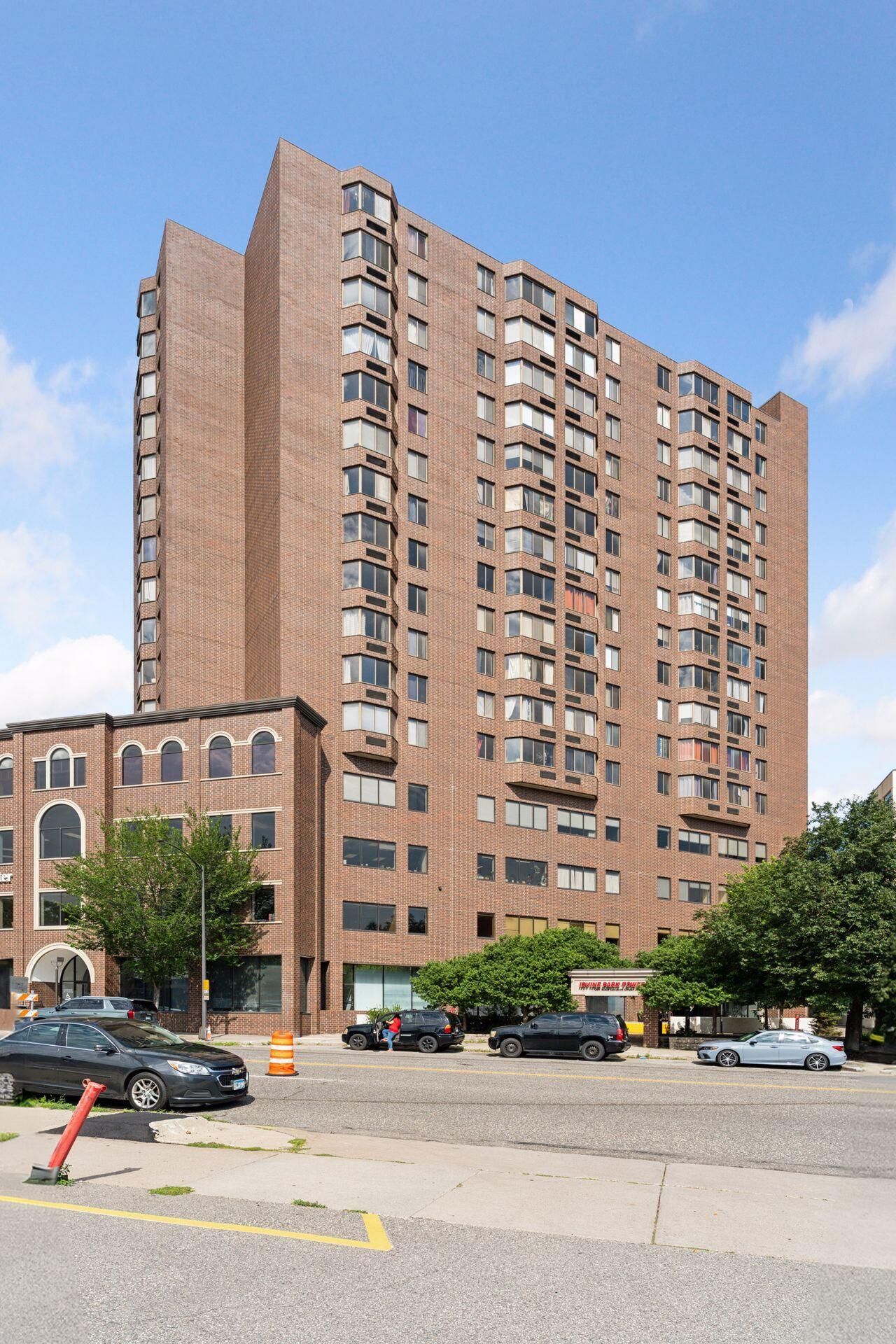 Property Photo: 360 Sherman Street 1604 MN 55102