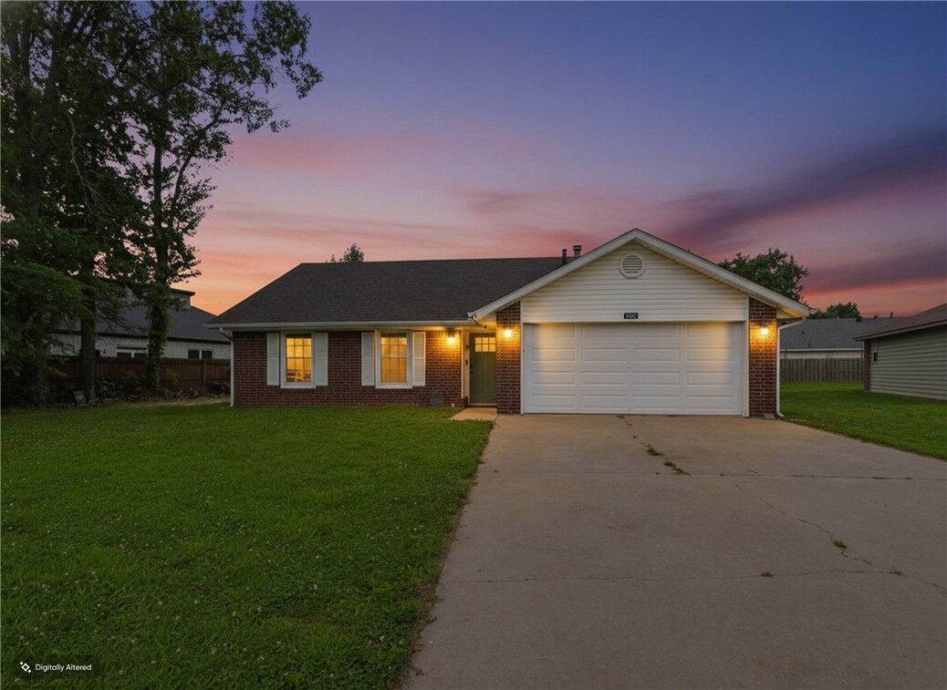 Property Photo: 669 Sarah Place AR 72719
