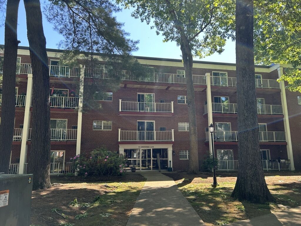 Property Photo:  65 Greentree Ln 35  MA 02190 