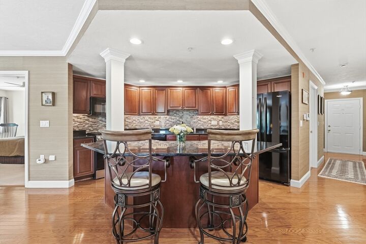 Property Photo:  6 Technology Dr 117  MA 01863 