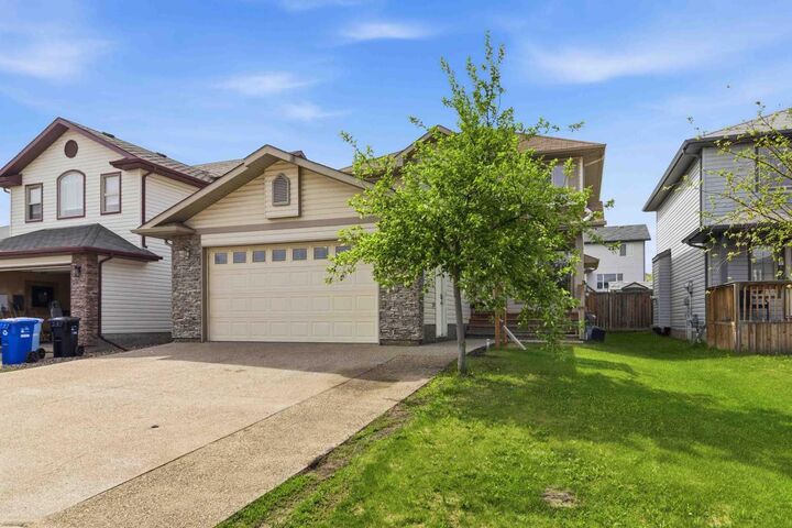 Property Photo:  153 Trillium Road  AB T9K 0H4 