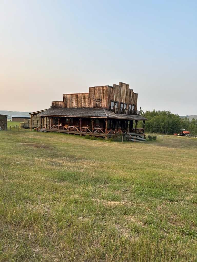 Property Photo: 394 Ave West AB T0L 2A0