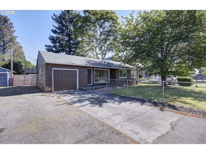Property Photo:  3920 E 18th St  WA 98661 