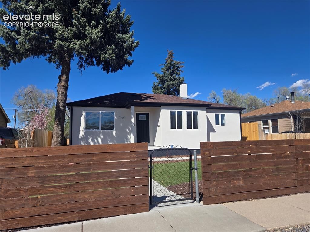 Property Photo: 738 E Fountain Boulevard CO 80903