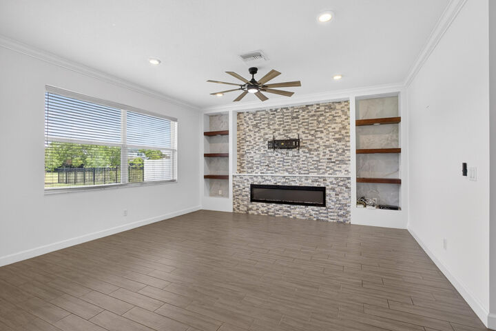Property Photo:  1319 Arrowhead Point Road  FL 33470 