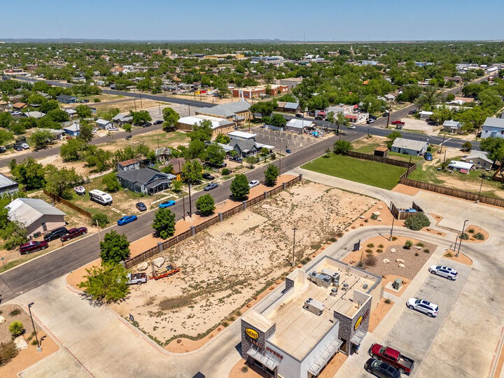 Property Photo:  330 W 9th Street  TX 76903 