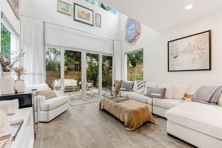 Property Photo:  2792 SW 22nd Ave  FL 33133 