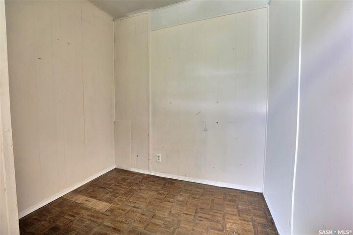 Property Photo: 2030 Queen Street SK S4T 4C1
