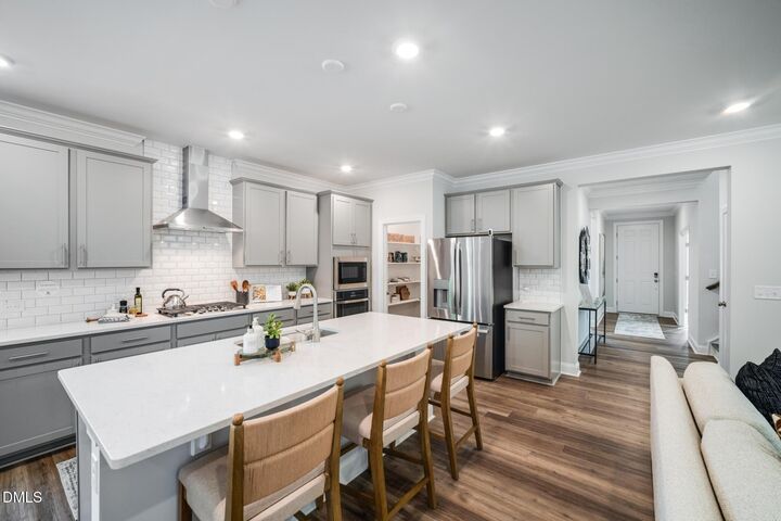 Property Photo:  516 Everglow Lane  NC 27529 